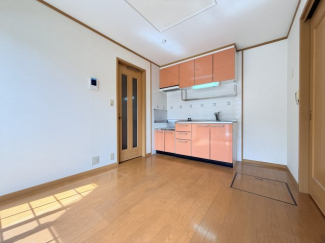 【居間・リビング】