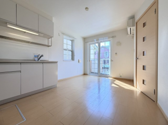 【居間・リビング】