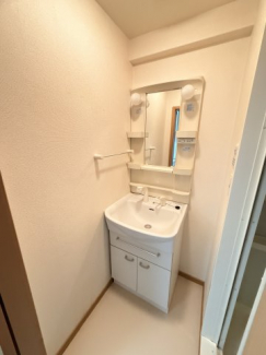 【洗面所】