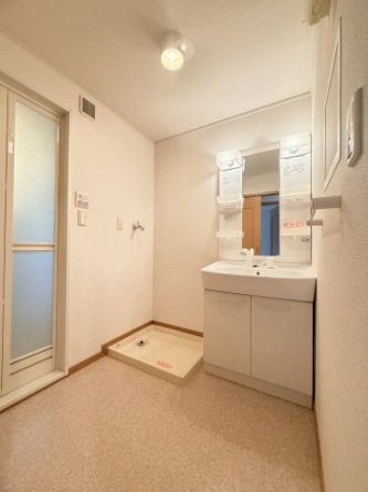 【洗面所】
