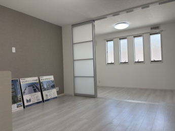 【居間・リビング】