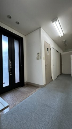 ２階事務所ホール