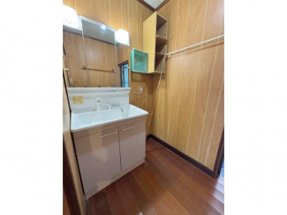 【独立洗面台】