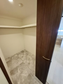 玄関クローゼット