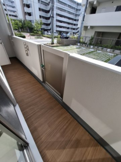 【バルコニー】