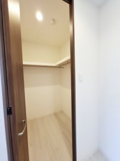 ウォークインクローゼット