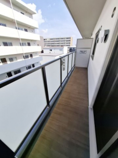 【バルコニー】