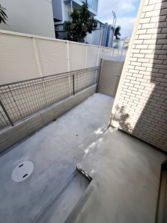 【バルコニー】