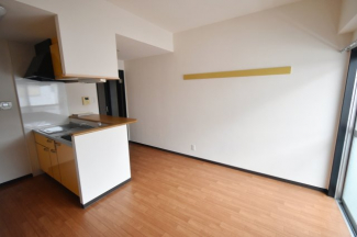 【居間・リビング】