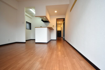 【居間・リビング】