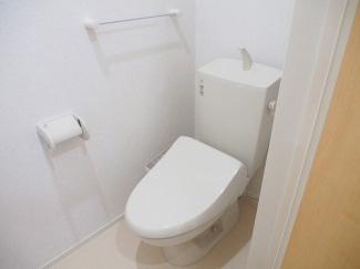 シンプルで使いやすいトイレです