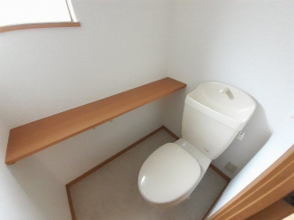 シンプルで使いやすいトイレです