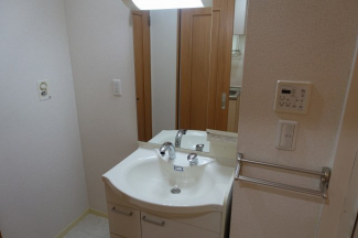 【洗面所】
