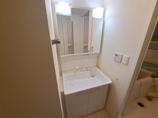 【洗面所】