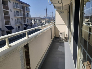 【バルコニー】