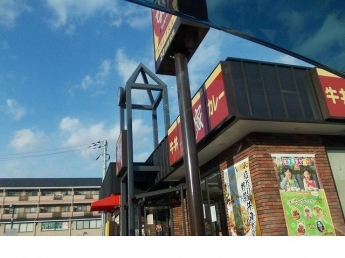 すき家丹南篠山口ＩＣ店様まで300m