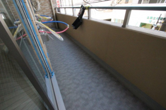 お洗濯にも便利なバルコニー付き