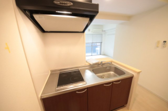 コンパクトなキッチンで掃除もラクラク