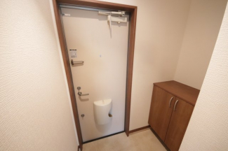 シンプルで使いやすい玄関です