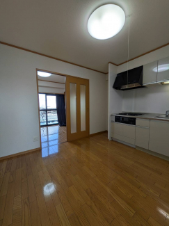 【居間・リビング】