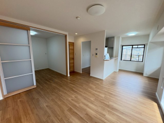 【居間・リビング】