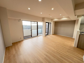 【居間・リビング】