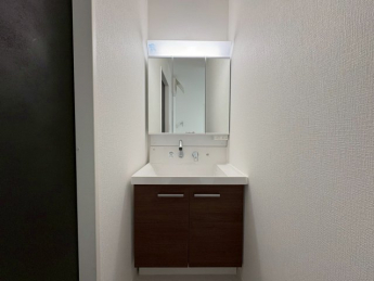 【独立洗面台】