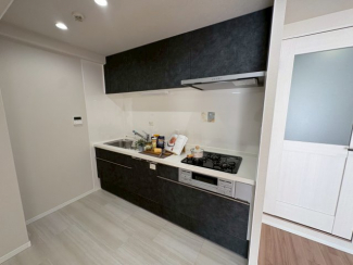 キッチンでお料理をお楽しみください