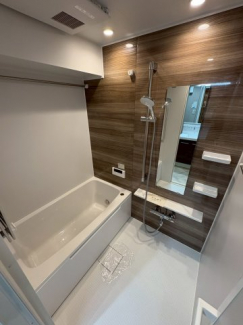 コンパクトで使いやすいお風呂です