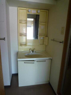 赤穂市加里屋中洲３丁目のマンションの画像