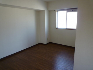 赤穂市加里屋中洲３丁目のマンションの画像