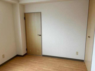 赤穂市加里屋のマンションの画像