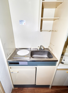 IHコンロ、ミニ冷蔵庫