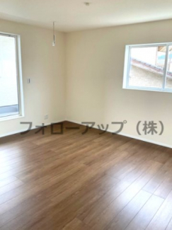 スタンダードな洋室です