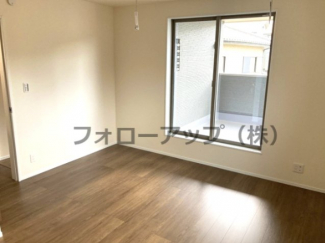 個人の部屋や寝室として使える洋室です