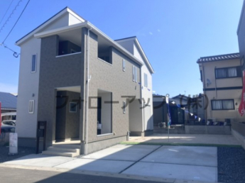 落ち着いた雰囲気の外観です