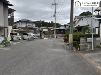 前面道路です。