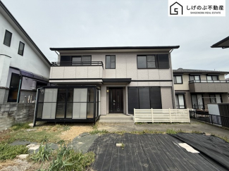 4SLDK
広々としたお庭
駐車3台可！
2面道路
トヨタホーム近畿施工のお家