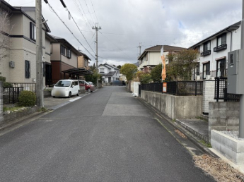 前面道路です。