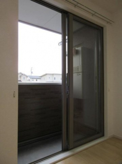 【バルコニー】