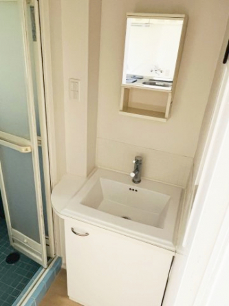 【洗面所】