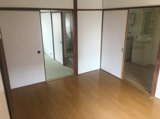 【居間・リビング】