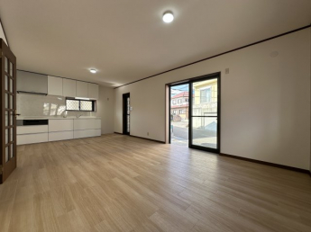 【居間・リビング】