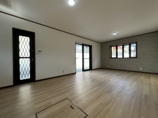 【居間・リビング】