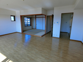 【居間・リビング】