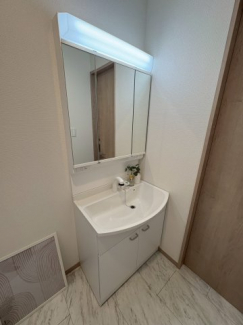 【独立洗面台】