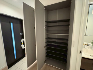 便利な収納スペースです