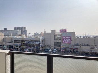 西松屋姫路花北店まで307m