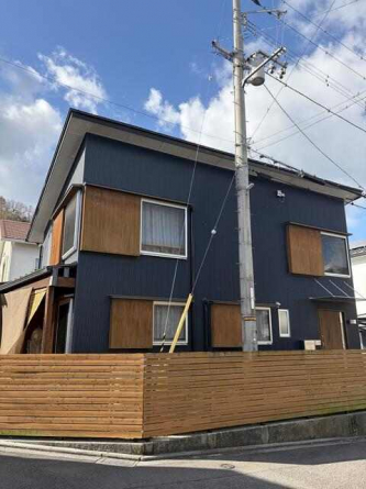 松山市衣山５丁目の中古一戸建ての画像