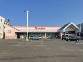 マルナカ高岡店まで740m